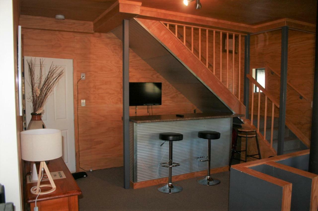 The Barn In Turangiヴィラ エクステリア 写真